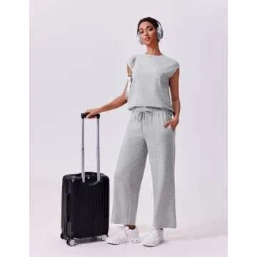 Versatile Lightweight Women’s Track Suits for Casual Outfits