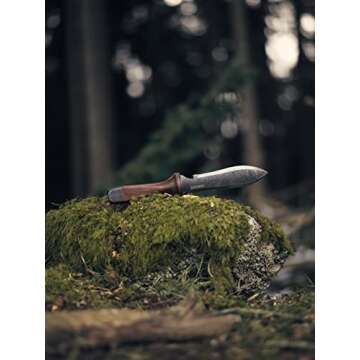 Barebones Hori Hori Ultimate - Garden Knife with Double-Edged Tempered Steel Blade, Walnut Handle, Ambidextrous Use, Japanese Knife Garden Tool for Weeding and Gardening (Tool & Sheath)