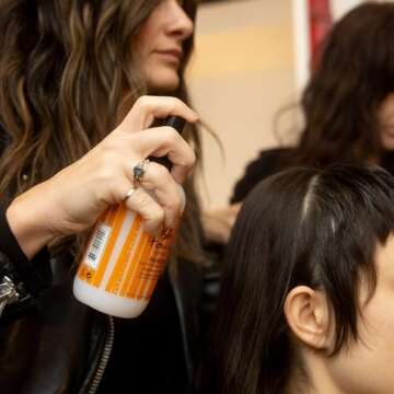 Bumble and bumble. Tonic Lotion Hair Primer with Tea Tree Oil | Detangling + Refreshing | Curly, Wav...