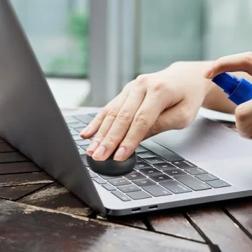 Revolutionary Screen Cleaning Ball for All Your Devices