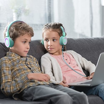 POWMEE P10 Kids Headphones - Adjustable Volume & Foldable Design