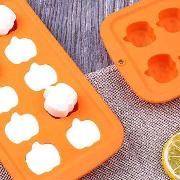 4Pcs/Set Halloween Chocolate Candy Molds, Halloween Bat Pumpkin Witch Hat Ghost Skull Silicone Jello Fat Bomb Molds, Mini Soap Wax Crayon Melt Mould Ice Cube Trays Halloween Party Favor Supplies