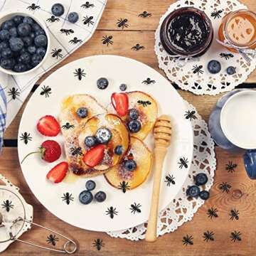 LovesTown 50 PCS Fake Ants, Prank Plastic Black Ant Realistic Ant Halloween Joke Toys for Halloween Party Decor Supplies April Fool's Day Props