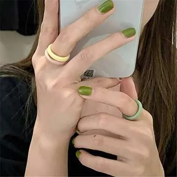 Colorful Acrylic Resin Rings Set for Women - Lightweight & Stylish