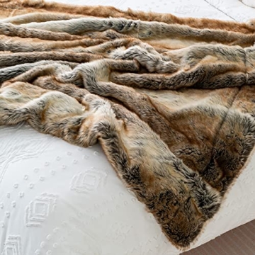 BATTILO HOME Luxury Brown Faux Fur Blanket for Cozy Living