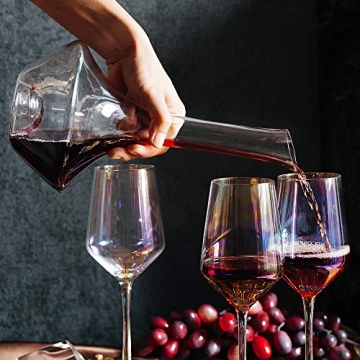 BtAT Crystal Wine Decanter - Elegant Aeration for All Wines