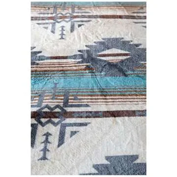 Carstens Wrangler Lone Mountain Southwestern Plush Sherpa 4-Piece Bedding Set, Queen, White