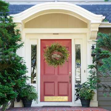 WreathDream 22 inch Artificial Christmas Wreath with Pine Cones and Needles for Indoor Outdoor Holiday Home Decor