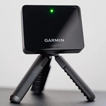 Garmin Approach R10 Portable Golf Launch Monitor and Simulator