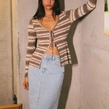 2023 Women Ribbed Knit Crop Cardigan for Stylish Nights Out