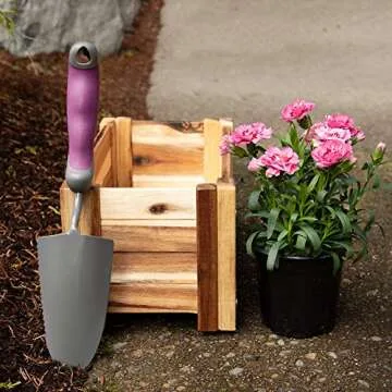 Thirteen Chefs Villa Wooden Planter Box for Home Gardening