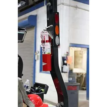 Amerex B417T, 2.5 Pound ABC Dry Chemical Class A B C Multi-Purpose 2.5 Pound Fire Extinguisher with Wall Bracket