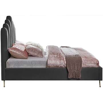 Stylish Meridian Furniture Lily Upholstered Bed