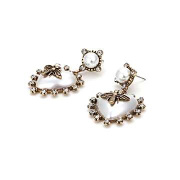 Bumblebee Earrings for Women, Cute Honey Bee Earrings for Womens, Pearl Heart Bee Dangle Earrings Hypoallergenic, Insect Queen Bee Drop Earrings, Zinc, No Gemstone