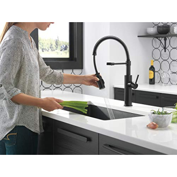 Delta Faucet Antoni Black Kitchen Pull Down Sprayer