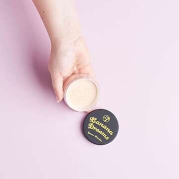 W7 Banana Dreams Loose Setting Powder - Weightless Yellow Blurring Powder For All Skin Tones