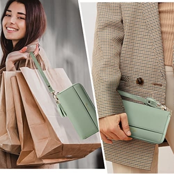 Women's Travelambo Clutch Wallet with Wristlet Strap