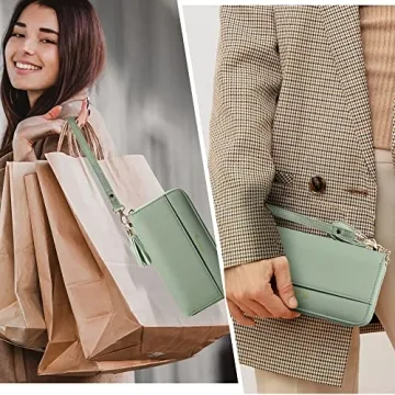 Women's Travelambo Clutch Wallet with Wristlet Strap