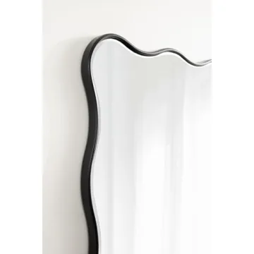 Kate and Laurel Viona Mirror, Elegant Wavy Design for Any Room