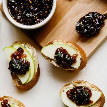 Divina Chili Fig Spread Jam - Sweet and Spicy Delights for Your Table