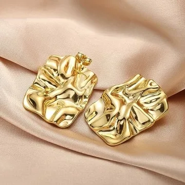 Shop ENVYOU Stylish Chunky Geometric Earrings for Women