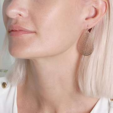 Stylish Silver Dangle Earrings for Comfort and Elegance