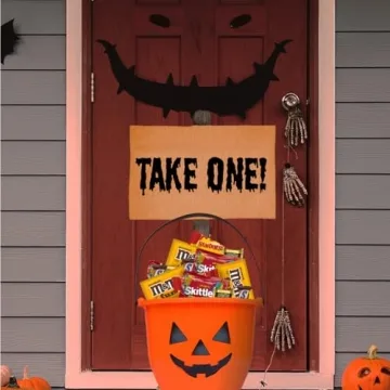 M&M'S, SNICKERS, SKITTLES & STARBURST Halloween Candy