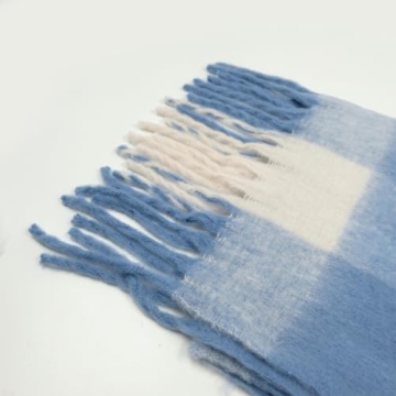 Stylish SHOHOKU Large Chunky Plaid Scarf for Winter Warmth