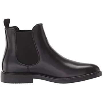 Stylish Kenneth Cole Unlisted Peyton Chelsea Boots for Men