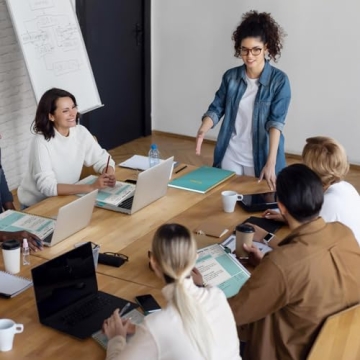 Regolden-Book Meeting Notebook for Organized Note Taking