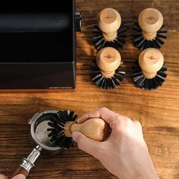 MHW-3BOMBER Coffee Portafilter Cleaning Brush Espresso Machine Portafilter Brush Speacial for 58mm Portafilter Professional Barista Cleaning Tools Effectively Cleaning B5341