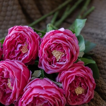 DUYONE Real Touch Fake Flowers for Home Decor