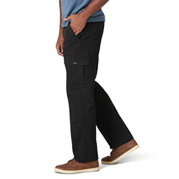 Wrangler Men's Relaxed Fit Cargo Pants in Black