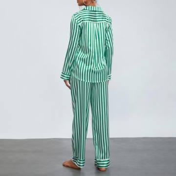 Women Christmas Pajamas Set - Cozy and Stylish Sleepwear