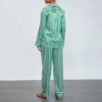 Women Christmas Pajamas Set - Cozy and Stylish Sleepwear