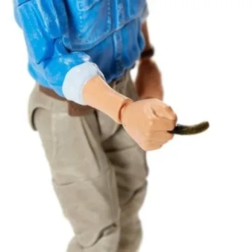 Jurassic World Robert Muldoon Action Figure - Amber Collection