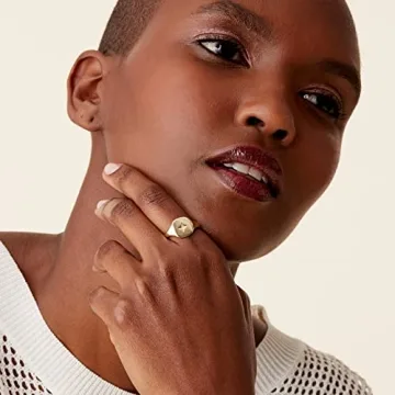 PAVOI North Star Design Signet Ring - Stylish Everyday Jewelry