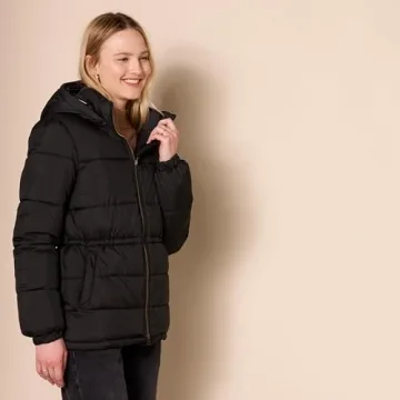 Amazon Essentials Women's Quilted Puffer Winter Jacket