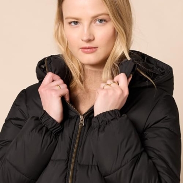 Amazon Essentials Women's Quilted Puffer Winter Jacket