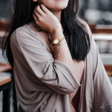 Diaofendi Petite Women's Easy Reader Watch, Analog Women Watch with Stainless Steel Expansion Band, Water Resistant (Gold, M(5.9"-7.5"))