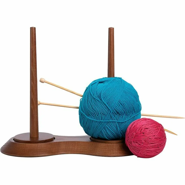 Handmade Yarn Double Holder with Twirling Mechanism