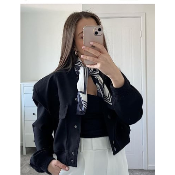 Stylish Women’s Cropped Bomber Jacket with Pockets