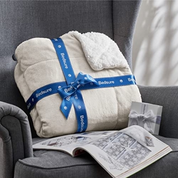 Bedsure Sherpa Fleece Blanket - Cozy and Warm Queen Size