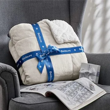 Bedsure Sherpa Fleece Blanket - Cozy and Warm Queen Size