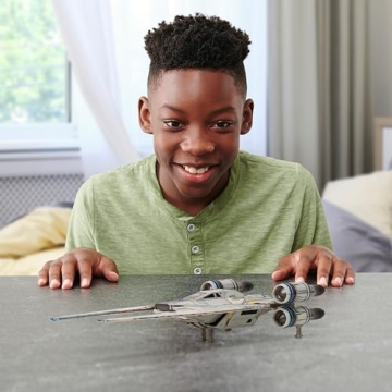 STAR WARS U-Wing Starfighter 12-Inch Vehicle with Figures