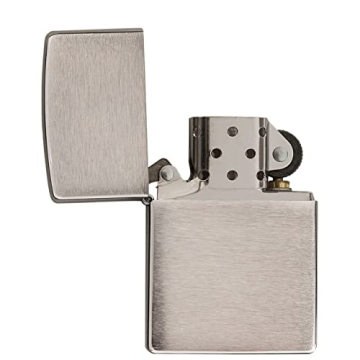 Zippo 200 Classic Brushed Chrome Lighter - Timeless Style