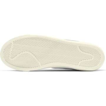 Nike Women's Low-Top Sneakers, White Habanero Red Sail, 6