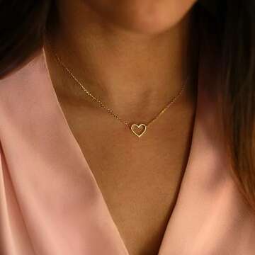 Ieftop Dainty Gold Heart Necklace for Women, 14K Gold Plated Cute Heart Pendant Necklace Dainty Heart Necklaces for Women Gold Necklace for Women Trendy Gold Jewelry for Women