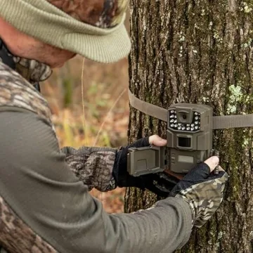Bushnell Spot-On 18MP Trail Cam Combo with Night Vision