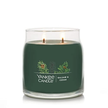 Yankee Candle Balsam & Cedar Medium Jar - 35+ Hours